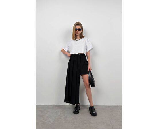 Women's Asymmetric Cut Pleated Skirt